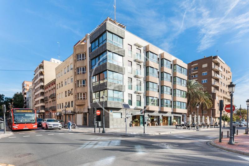 Foto e6ead090-8b9a-49a8-a825-4693b4076459. Etagenwohnung mit heizung in El Cabanyal-El Canyamelar Valencia