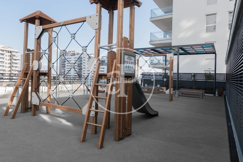 Foto b0b039f9-cf86-4fc5-90de-0c05069737c5. Affitto appartamento con riscaldamento parcheggio piscina in Badalona