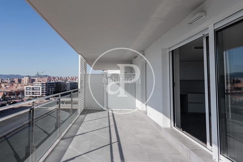 Foto 53a2a247-7efb-4466-bb3b-e5033d639271. Location appartement avec chauffage parking piscine dans Badalona