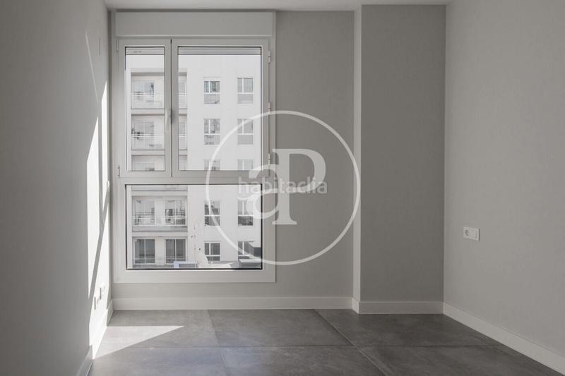 Foto 96f37a6b-3e25-40c1-a53e-4ad16dcaed1b. Location appartement avec chauffage parking piscine dans Badalona