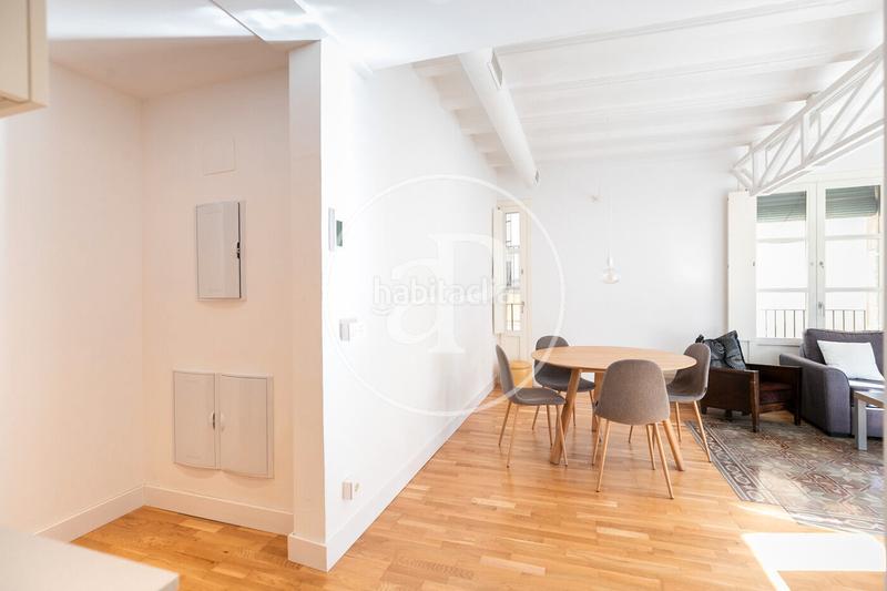 Foto 1871e910-e315-4eb2-ac21-341f33b396cb. Pis amb calefacció a Gòtic Barcelona