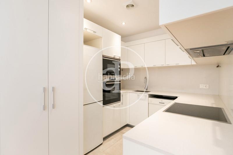 Foto 49167304-9a82-40dd-9a09-45e6830d88e7. Pis amb calefacció a Gòtic Barcelona