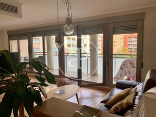 Appartement à Carrer de la Reina Violant