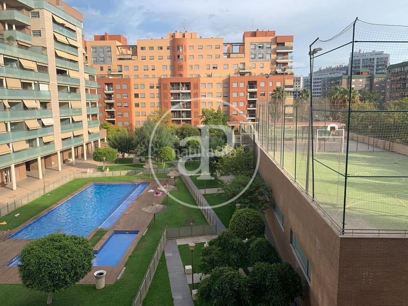 Foto fb1f94d8-e799-48c0-b627-8894c26a66d7. Miete etagenwohnung mit heizung parking pool in Sant Pau Valencia