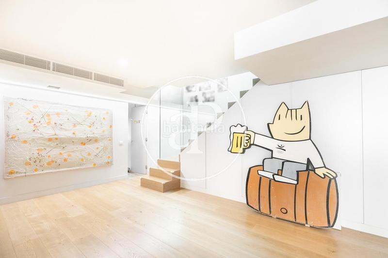 Foto 0edc15f9-1a4f-4914-ac85-09590c13646f. Location attique avec chauffage parking piscine dans Barcelona