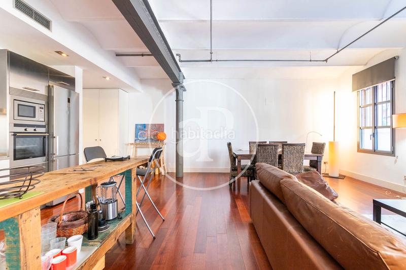Foto 0ee3004a-bd5f-4b70-80ff-5a968a70b13e. Loft mit heizung parking in Poblenou Barcelona