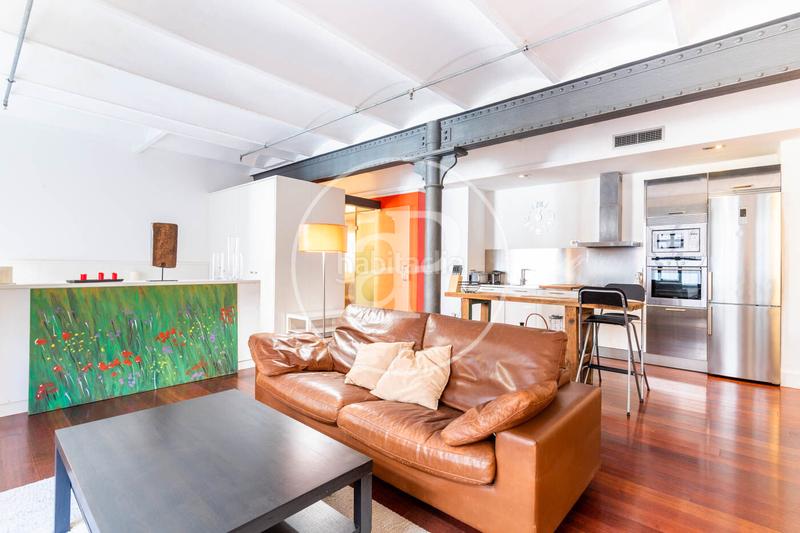 Foto 5a69f0a1-1fd9-41b0-a258-0f066e3dff6f. Loft mit heizung parking in Poblenou Barcelona