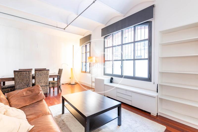 Foto 6cf11b68-e30f-4f9c-8608-2c1c823db716. Loft mit heizung parking in Poblenou Barcelona