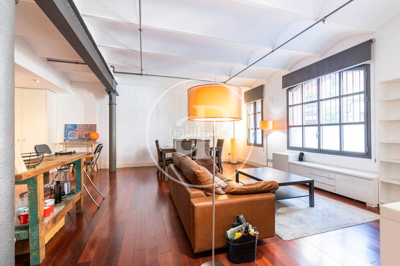 Foto 6d6a56a9-3624-4280-9d68-42f671ff9c59. Loft mit heizung parking in Poblenou Barcelona