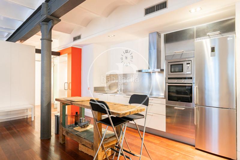 Foto f1aa8b9e-2cd7-40cc-b283-33d8e5703427. Loft mit heizung parking in Poblenou Barcelona