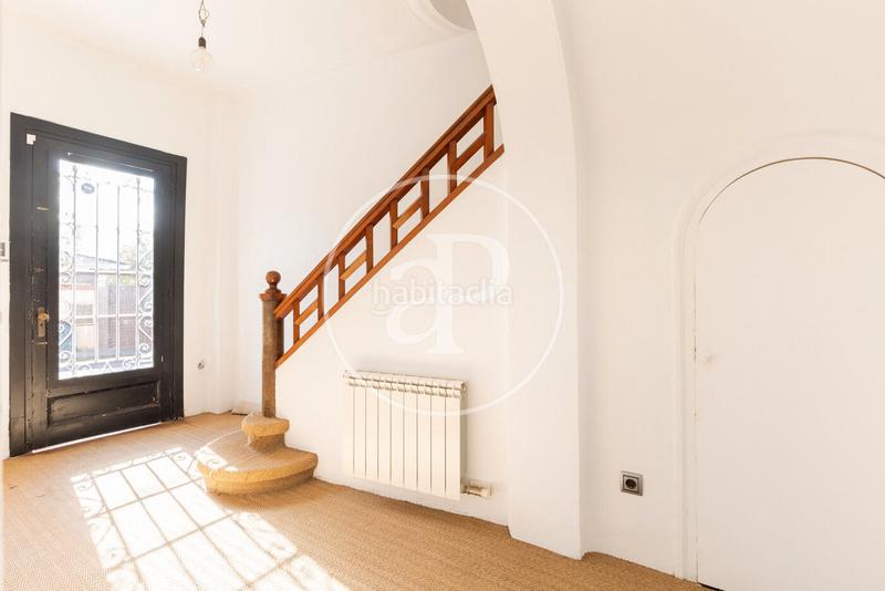 Foto 0f50d2a8-e3f2-4b69-a7be-4ec206f5d5a1. Casa adossada amb calefacció piscina a Bellaterra