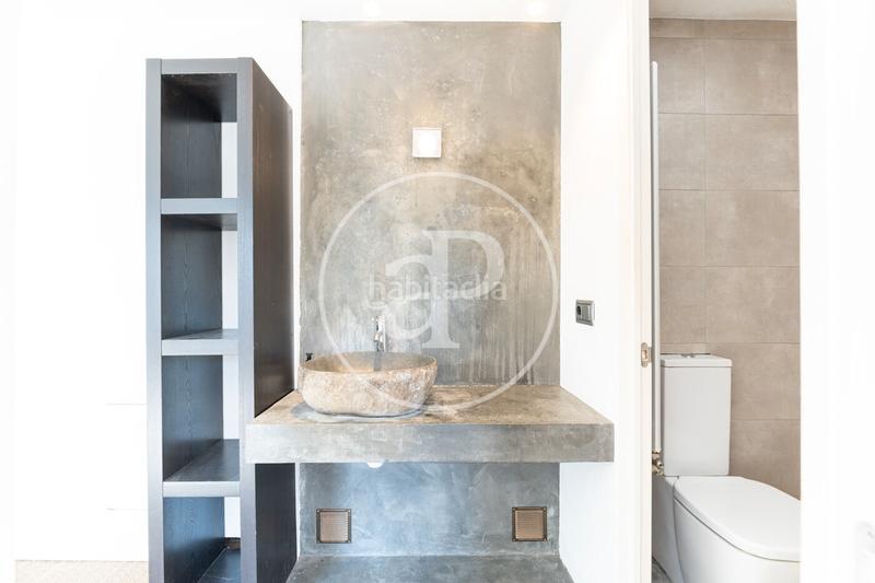 Foto 63918dd2-4b42-499c-b85c-249e7b675073. Casa adossada amb calefacció piscina a Bellaterra