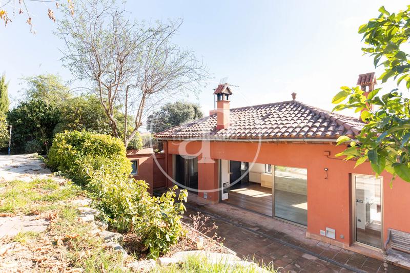 Foto aa3c5785-07ec-4eec-88c0-55494d708389. Casa adossada amb calefacció piscina a Bellaterra