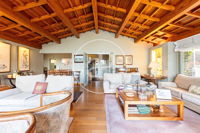 Foto 191f81b4-62b4-42b3-bfa5-adf7b5542b17. Casa con riscaldamento parcheggio piscina in Vallvidrera - Tibidabo - Les Planes Barcelona