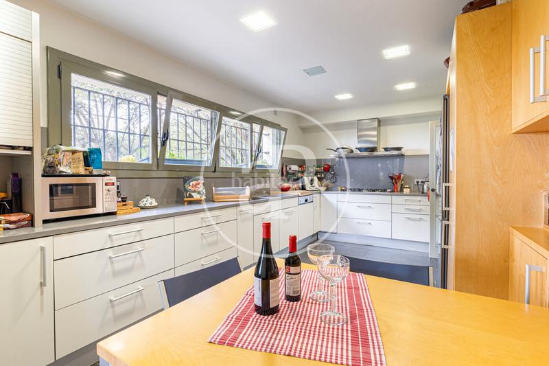 Foto 603a91ed-a40a-479e-b08d-ffdf2dc1e3d1. Casa con riscaldamento parcheggio piscina in Vallvidrera - Tibidabo - Les Planes Barcelona