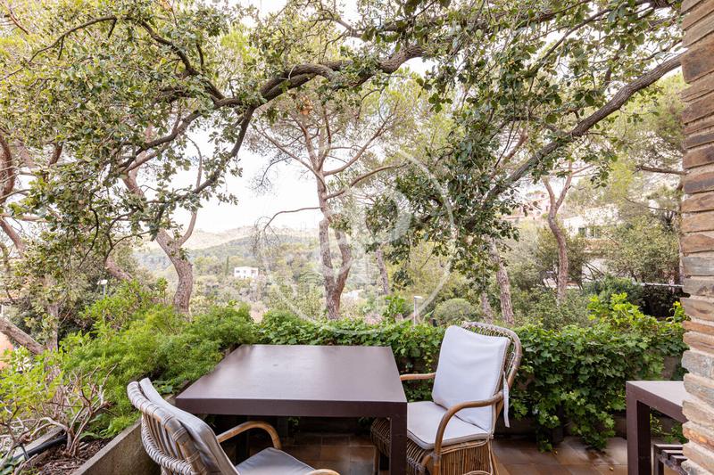 Foto 84290479-b83c-4a9f-854a-71f6e80a11d4. Casa con riscaldamento parcheggio piscina in Vallvidrera - Tibidabo - Les Planes Barcelona