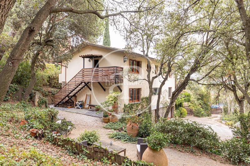 Foto 885df752-4706-4e70-9b9b-625ec019f808. Casa con riscaldamento parcheggio piscina in Vallvidrera - Tibidabo - Les Planes Barcelona