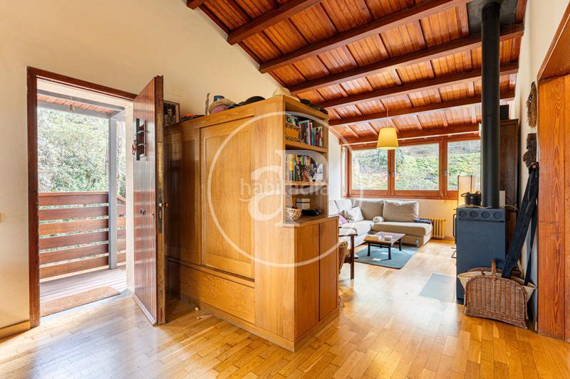 Foto 91604f9d-b97e-4415-a99d-f3d6891103d5. Casa con riscaldamento parcheggio piscina in Vallvidrera - Tibidabo - Les Planes Barcelona