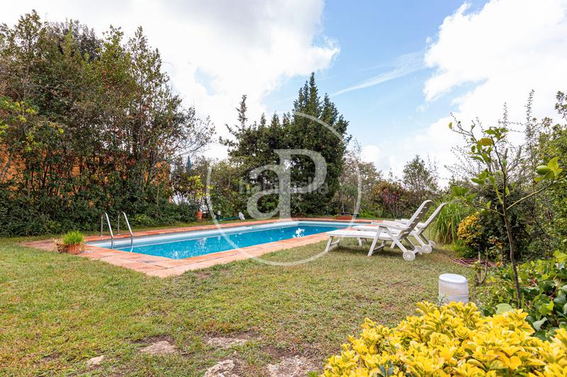 Foto a53feb17-df65-4fd9-8a41-50170a3aaf8d. Casa con riscaldamento parcheggio piscina in Vallvidrera - Tibidabo - Les Planes Barcelona