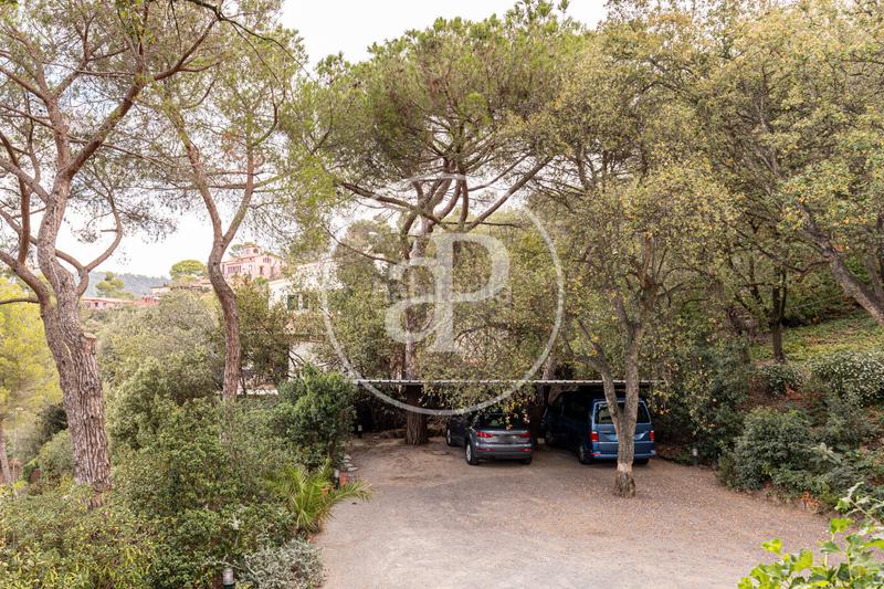 Foto b004fe74-8b29-48b1-9973-9836f4e37460. Casa con riscaldamento parcheggio piscina in Vallvidrera - Tibidabo - Les Planes Barcelona