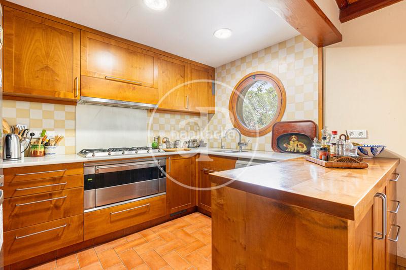 Foto b1f8601b-24dd-4c5d-b050-6c64294af743. Casa con riscaldamento parcheggio piscina in Vallvidrera - Tibidabo - Les Planes Barcelona