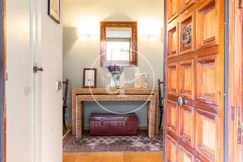 Foto dfb8b0e4-5db6-41a3-b60c-501c6a31912b. Casa con riscaldamento parcheggio piscina in Vallvidrera - Tibidabo - Les Planes Barcelona