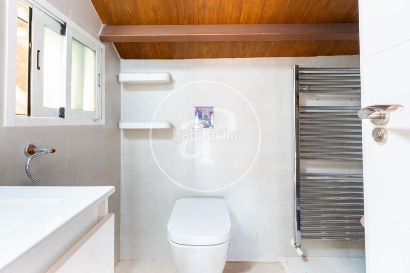 Foto 42b8ecd8-8e30-42e3-9ac2-77bbfde269ed. Casa con riscaldamento parcheggio in Corinto-Almardà Sagunt