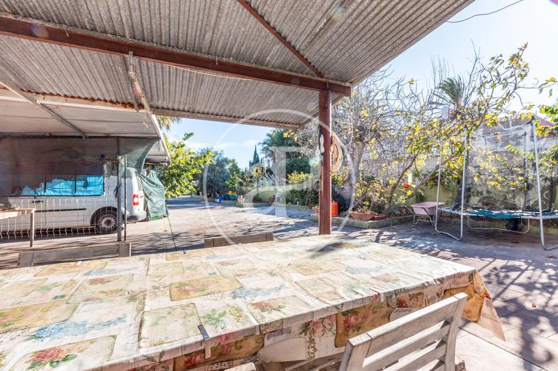 Foto 70595b0e-64ce-43d5-a4ca-20c2461c743e. Casa con riscaldamento parcheggio in Corinto-Almardà Sagunt