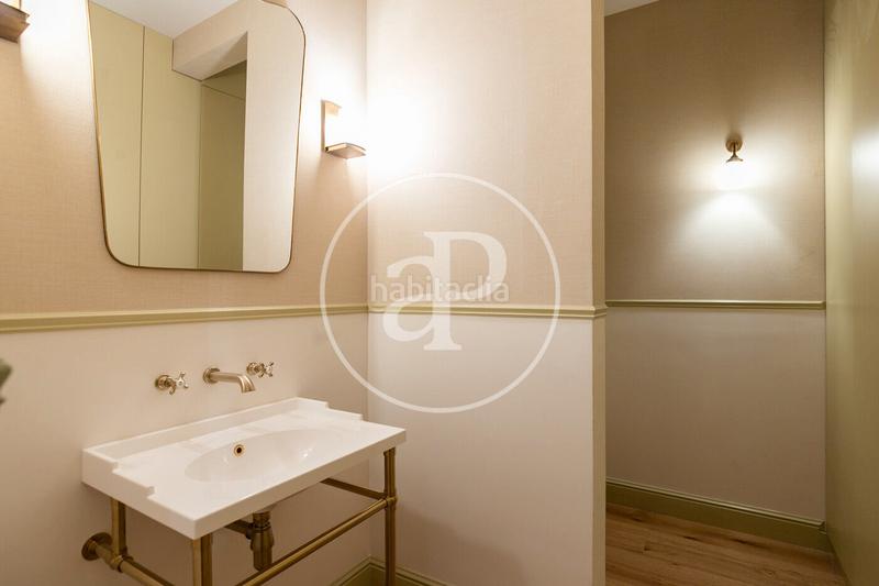 Foto a68df464-bba9-495c-86b0-efacc15320ee. Piso  en venta en passeig sant joan en Dreta de l´Eixample Barcelona
