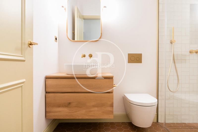 Foto c3b275d9-4217-4b5b-8a14-d4b5033f1ea0. Piso  en venta en passeig sant joan en Dreta de l´Eixample Barcelona