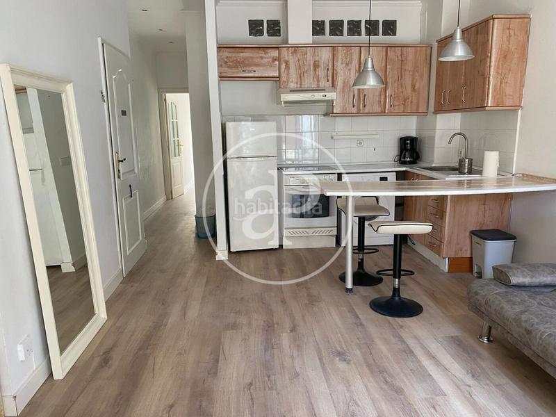 Foto 0a8e701f-1f7e-4bba-8f55-03ddcfa1faa3. Rent flat with heating in El Cabanyal-El Canyamelar Valencia