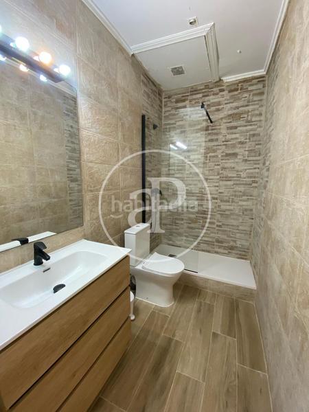 Foto b6c73971-dde9-439d-be46-3cec293fc159. Rent flat with heating in El Cabanyal-El Canyamelar Valencia