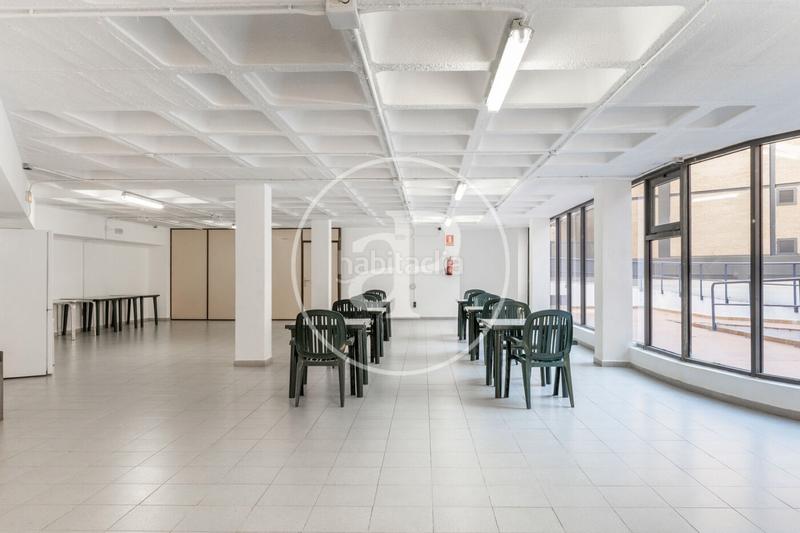 Foto 1bf66086-3441-4ac4-ad51-6321f66402ea. Piso  en venta en av. corts nes en Sant Pau Valencia