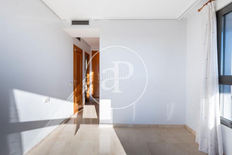 Foto 201829dd-f401-4576-8a2c-7ea946634221. Piso  en venta en av. corts nes en Sant Pau Valencia