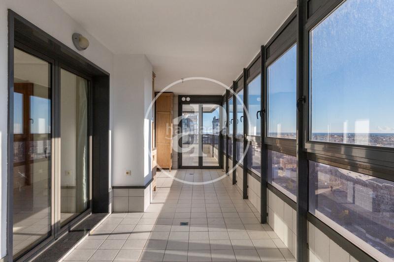 Foto 3c0f3614-e4ec-43d4-83a8-65309a2f04a7. Piso  en venta en av. corts nes en Sant Pau Valencia