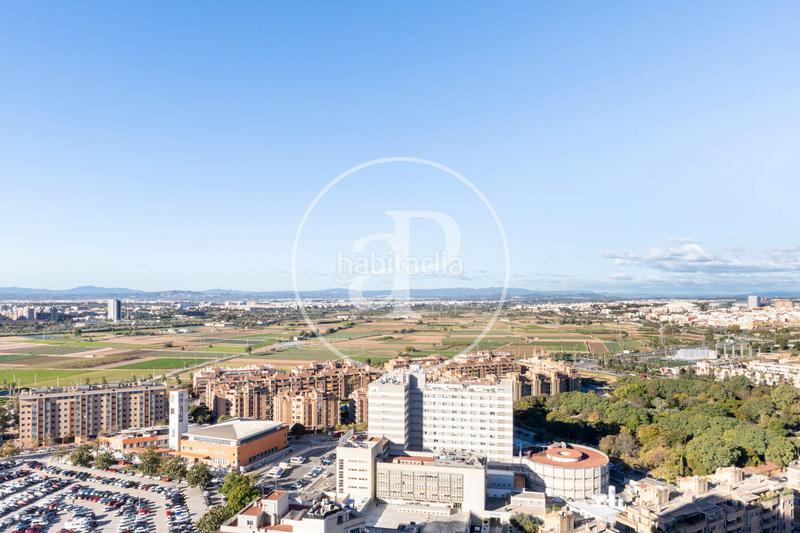 Foto 5725871f-fa29-4e29-9615-f321dc39a3d5. Piso  en venta en av. corts nes en Sant Pau Valencia