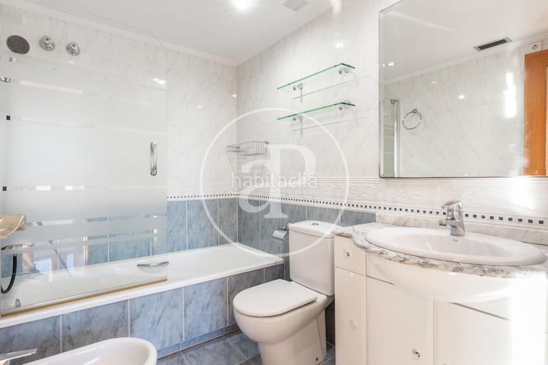Foto b9649669-ca4f-416b-b6b8-c2cea3e5fdc9. Piso  en venta en av. corts nes en Sant Pau Valencia