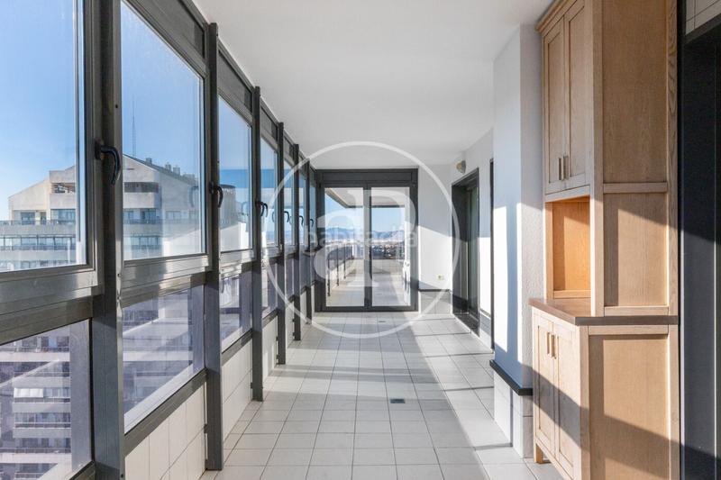 Foto c4195aed-0d67-4a59-8522-231e8c1e71bc. Piso  en venta en av. corts nes en Sant Pau Valencia