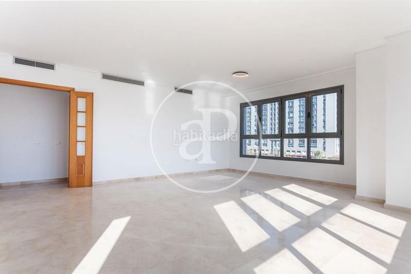 Foto 97f7042d-5d34-4453-9175-e8127c830561. Location appartement avec chauffage parking piscine dans Valencia