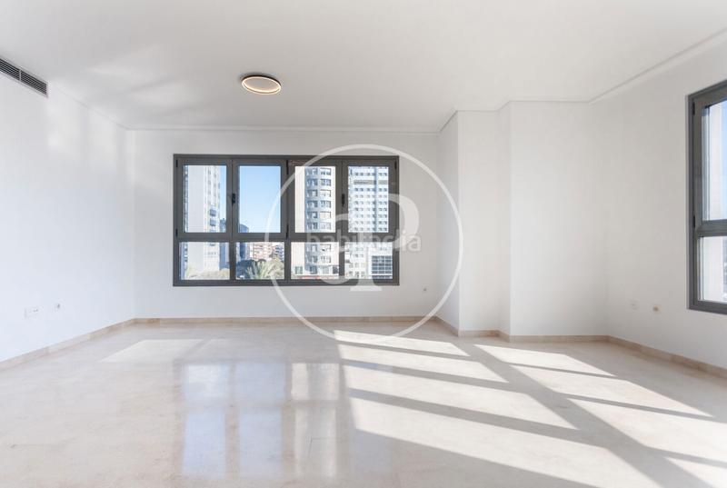 Foto 1628467c-cf02-4030-bc5f-8cf6fc98f8d4. Rent flat with heating parking pool in Sant Pau Valencia