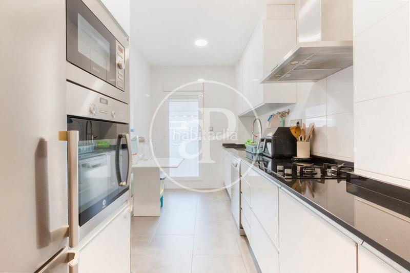 Foto e594292f-a0e1-4e1e-b374-734626ecca01. Flat with heating in Mont Olivet Valencia