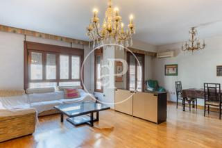 Flat in Av. de l'Oest