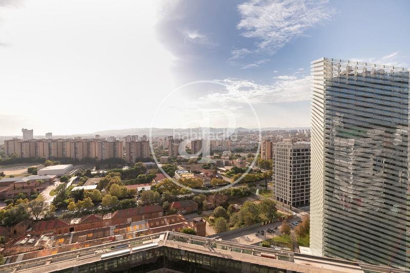 Foto 18f403b5-c90d-4e77-8f29-91353767a2e1. Affitto appartamento con riscaldamento parcheggio piscina in Hospitalet de Llobregat (L´)