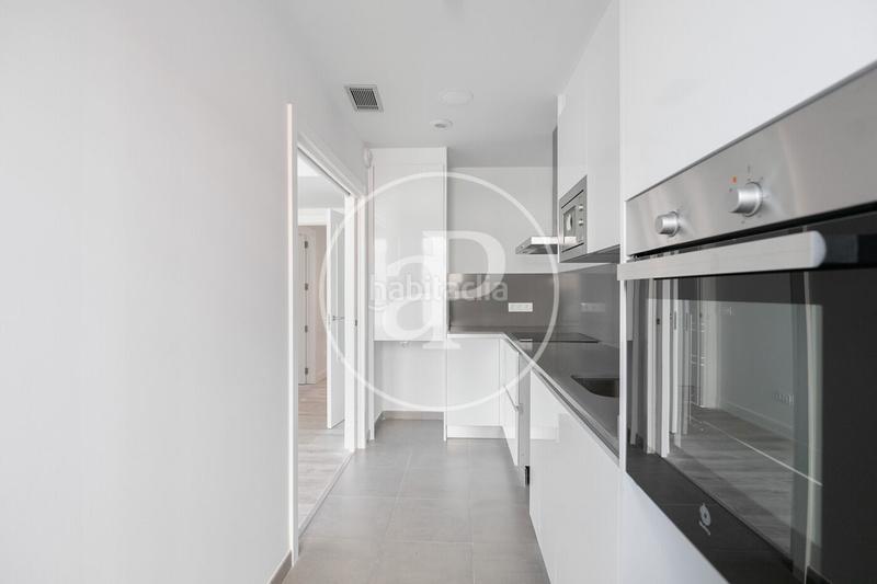 Foto bd2d2a51-6b5e-4362-b00a-bae704d134e0. Rent flat with heating parking pool in Santa Eulàlia Hospitalet de Llobregat (L´)