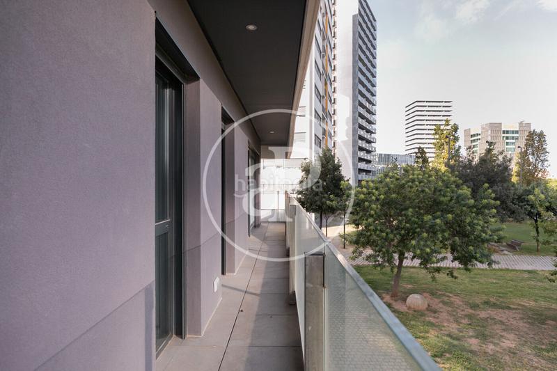 Foto c568f1ea-a954-4235-8598-55fbdc4ddf36. Rent flat with heating parking pool in Santa Eulàlia Hospitalet de Llobregat (L´)