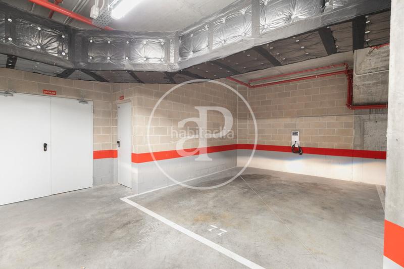 Foto ebf3e4a2-4f40-4dde-b1cf-60237db95395. Rent flat with heating parking pool in Santa Eulàlia Hospitalet de Llobregat (L´)