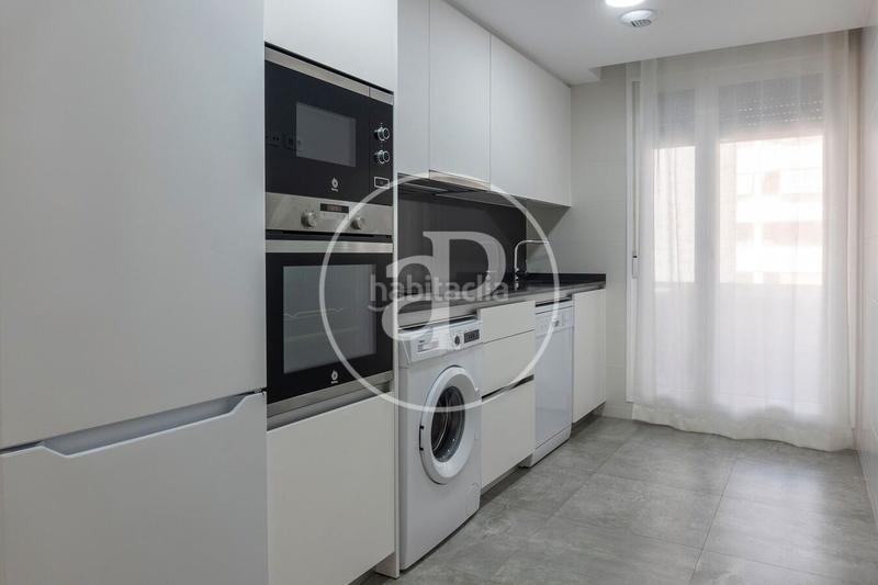 Foto c6362102-ebeb-4014-963d-7d576ef6b245. Rent flat with heating in El Cabanyal-El Canyamelar Valencia