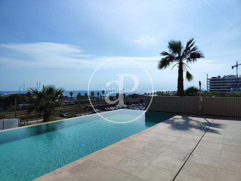 Foto b69809e3-bdf3-47d4-aa38-266077a92823. Rent flat with heating parking pool in Eixample Mataró