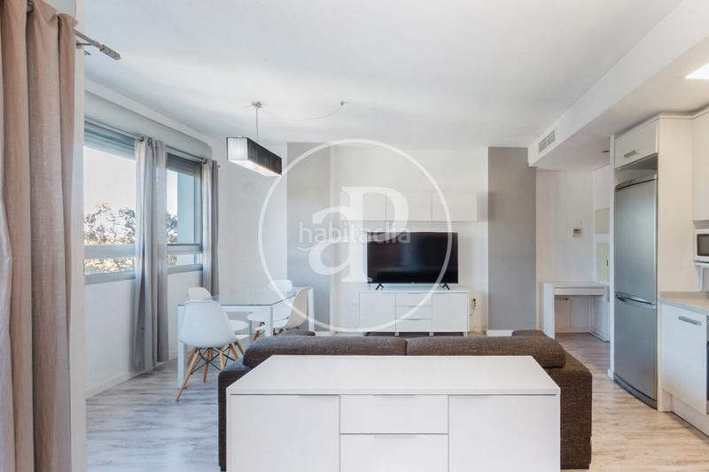 Foto 04d5ae76-88b9-4059-969b-4495ac727e95. Loft avec chauffage piscine dans Torrefiel Valencia