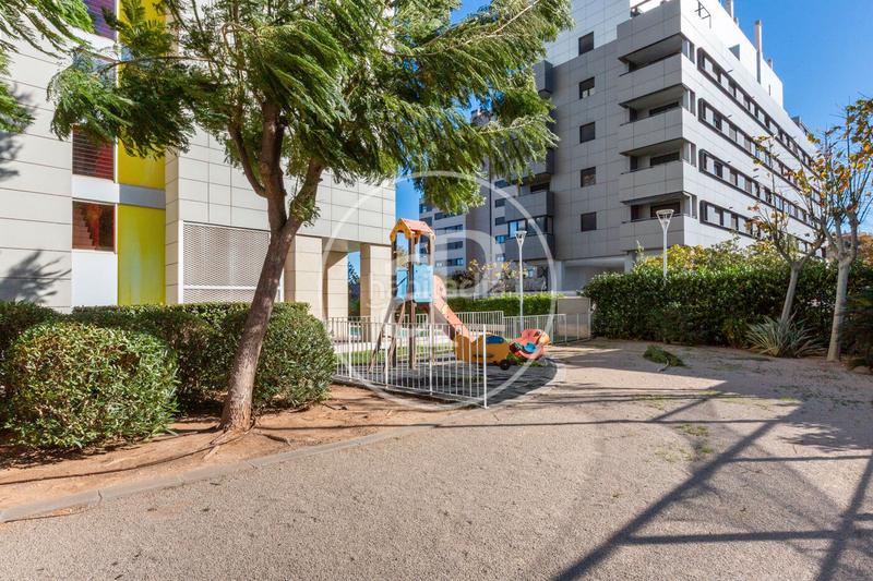 Foto c5d9a4af-999d-4e5f-b640-b41e007966db. Loft avec chauffage piscine dans Torrefiel Valencia